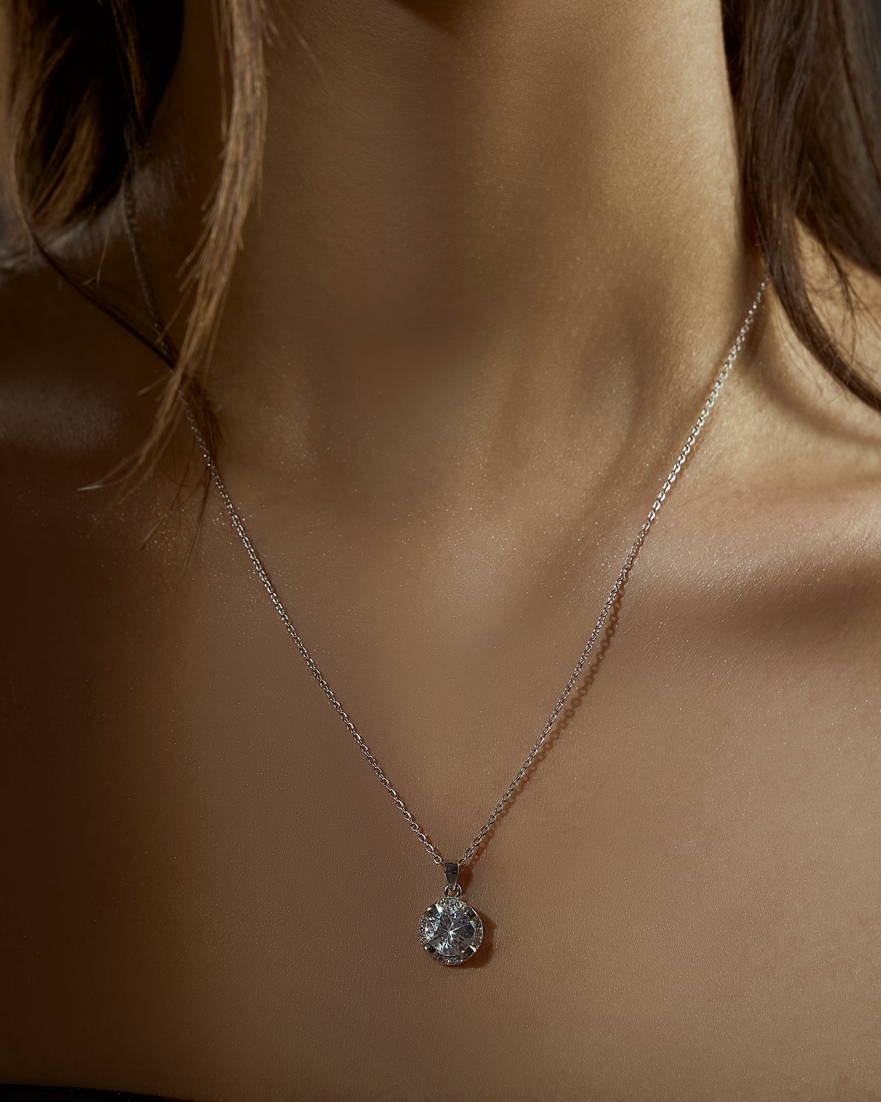 Luna White Zircon Necklace